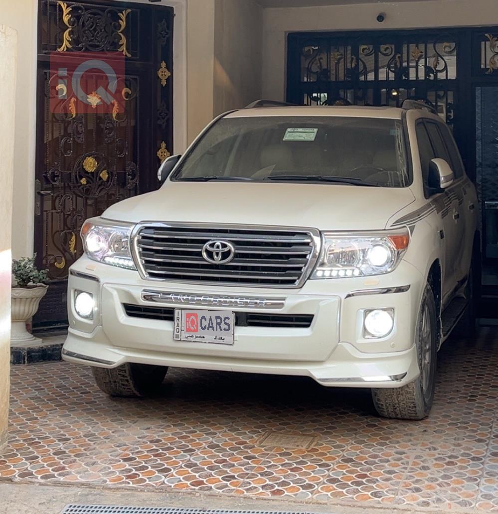 تويوتا لاندكروزر